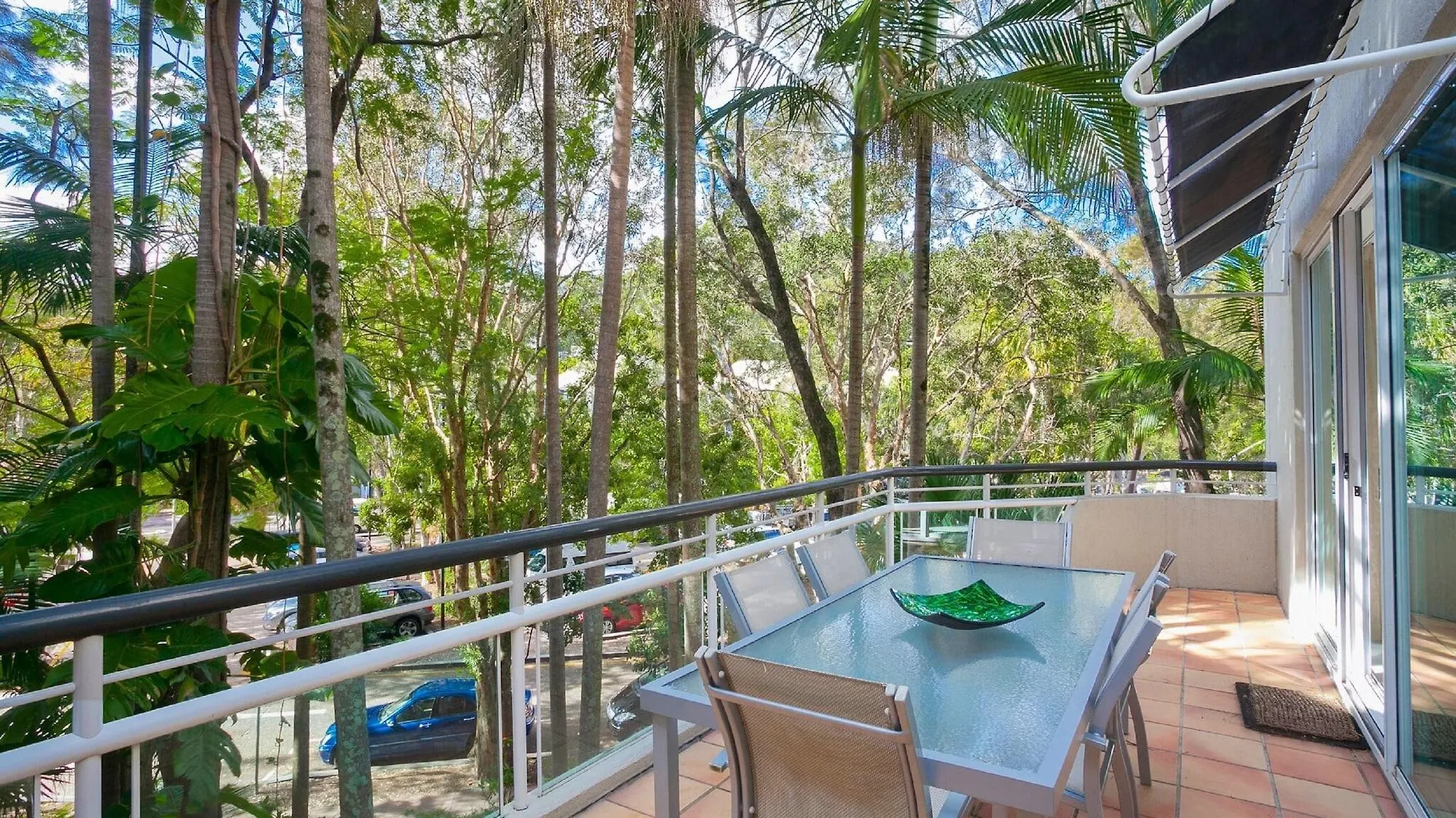Emerald Noosa Hotel apartamentowy
