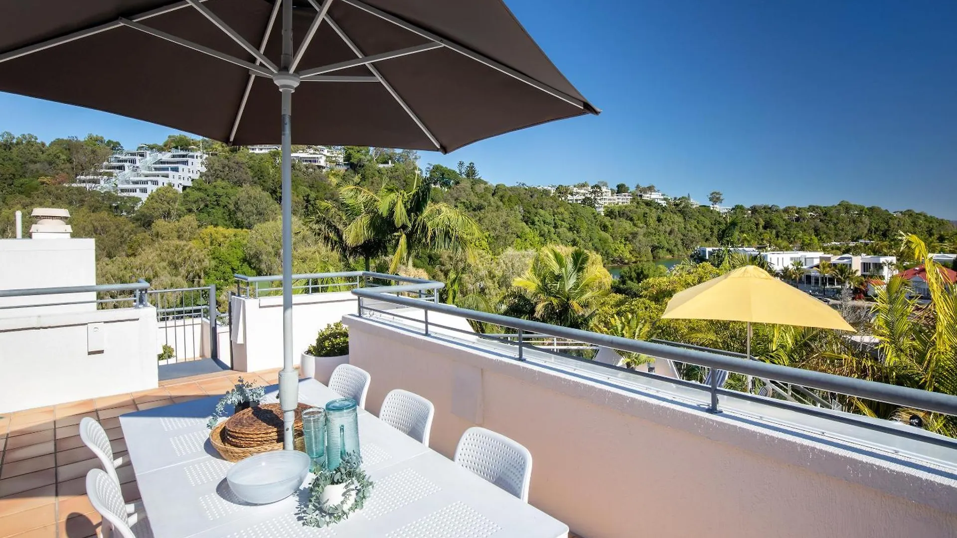 Emerald Noosa Hotel apartamentowy